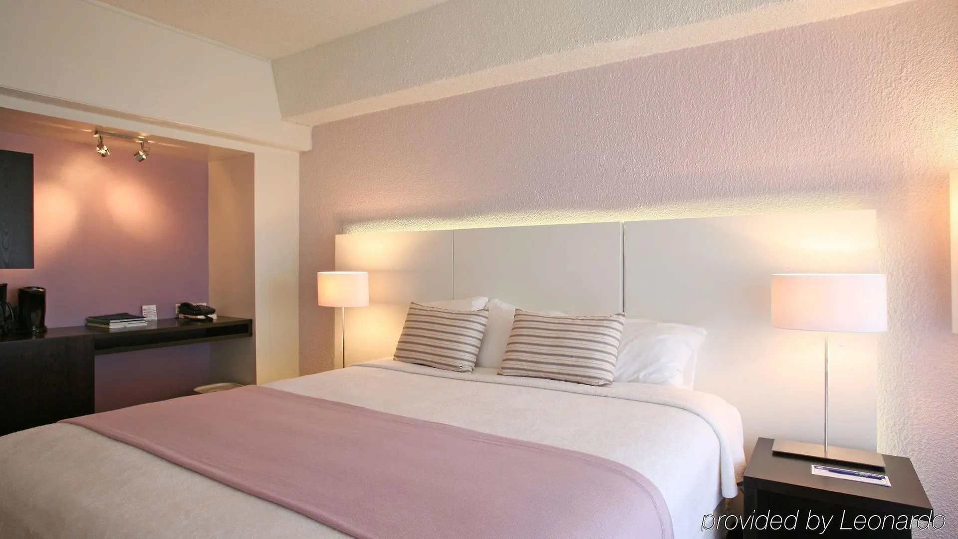 פיליפסבורג Holland House Beach Hotel