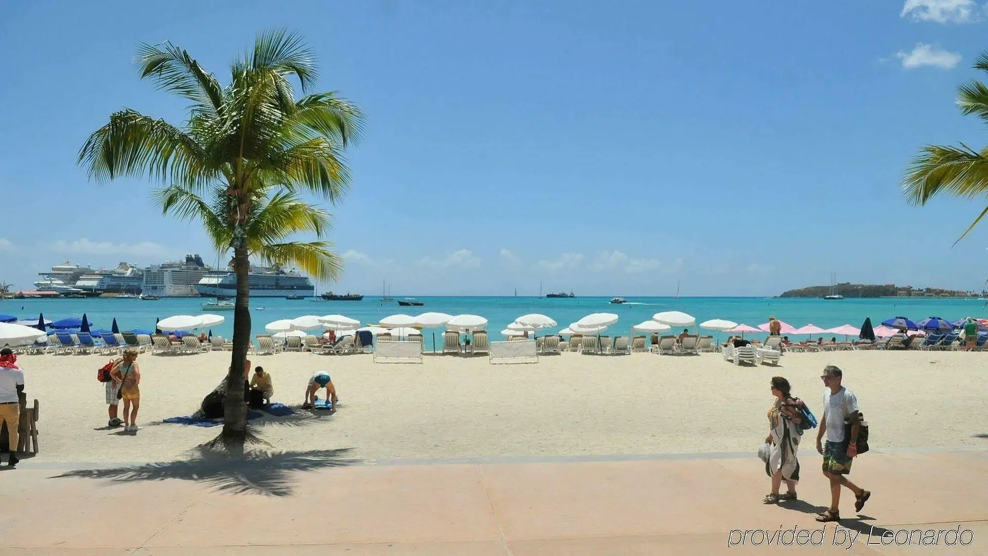 Holland House Beach Hotel Philipsburg   Philipsburg (Sint Maarten)