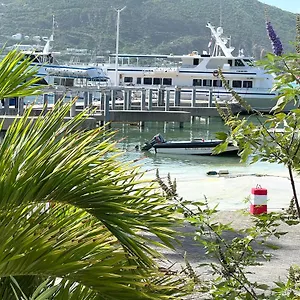  Apartment Neuf En Plein Coeur De Philipsburg